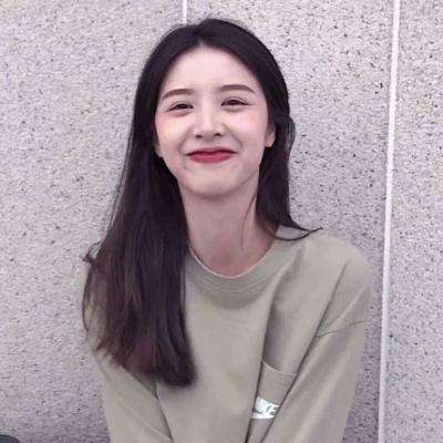 尴尬!中国女排联赛4队热身遭美国球队横扫,对手全是大学生